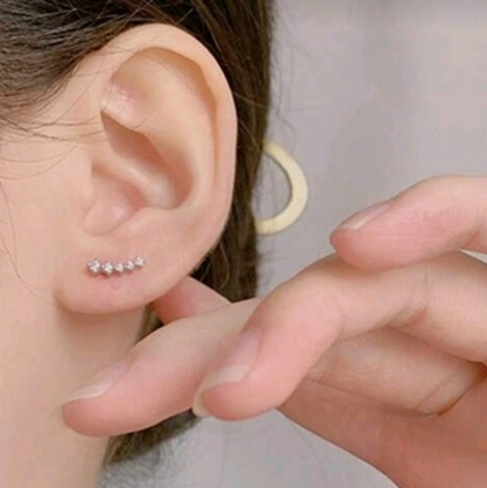 NEW! 14K Gold Plated 925 Sterling Silver CZ Cubic Zirconia Stud Earrings